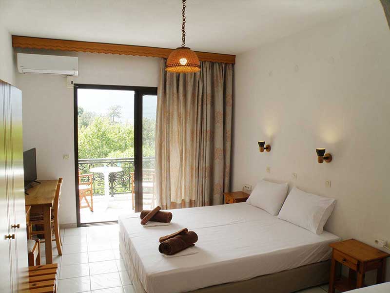 Standard triple studio 5 - Δωμάτιο με διπλό κρεβάτι