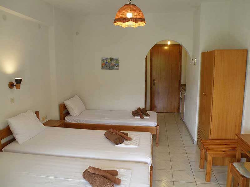 Standard triple studio 7 - Δωμάτιο με μονά κρεβάτια